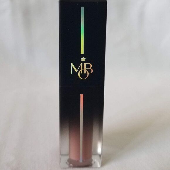 Mo Beauty - Mo-Shine Lip Gloss in Patricia's Sister - Picture 7 of 10